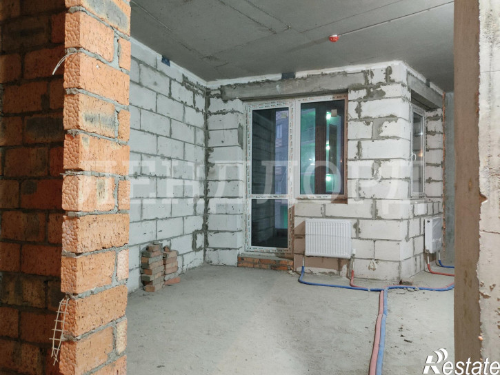 3-комн квартира проспект Шолохова, 211/2
