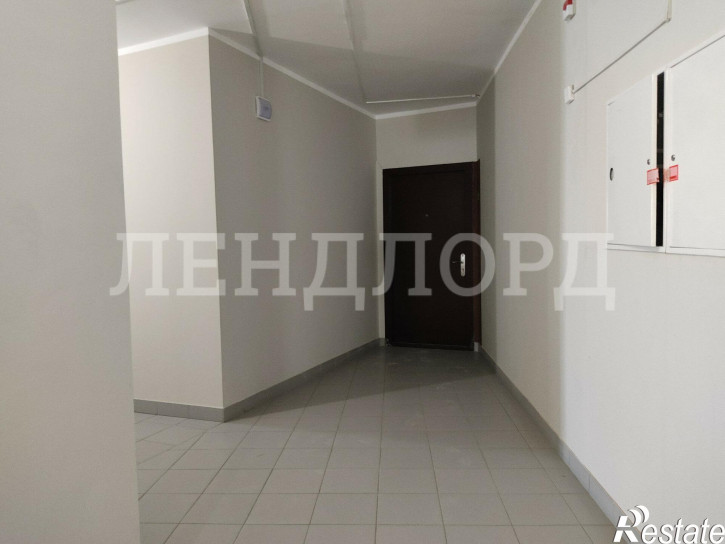 3-комн квартира проспект Шолохова, 211/2