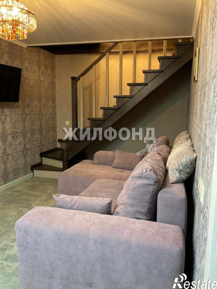 6-комн квартира Мира улица, д.1