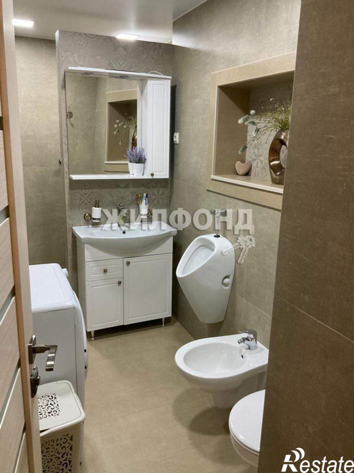 6-комн квартира Мира улица, д.1
