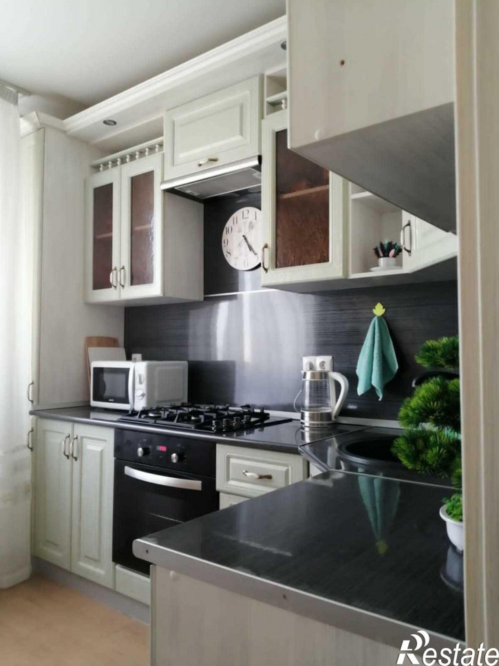 2-комн квартира 5 Августа улица, 27к2