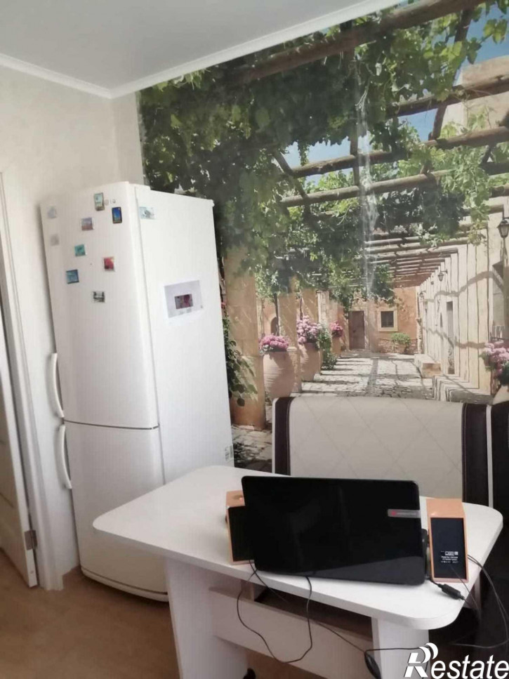 2-комн квартира 5 Августа улица, 27к2
