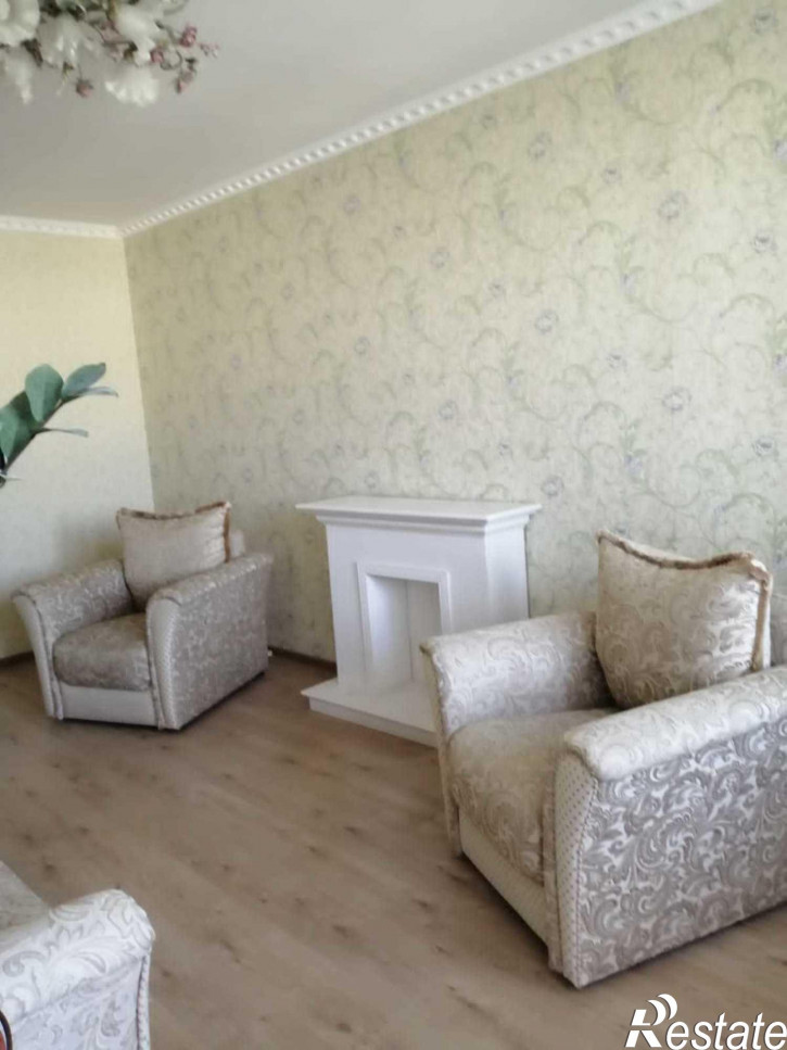 2-комн квартира 5 Августа улица, 27к2