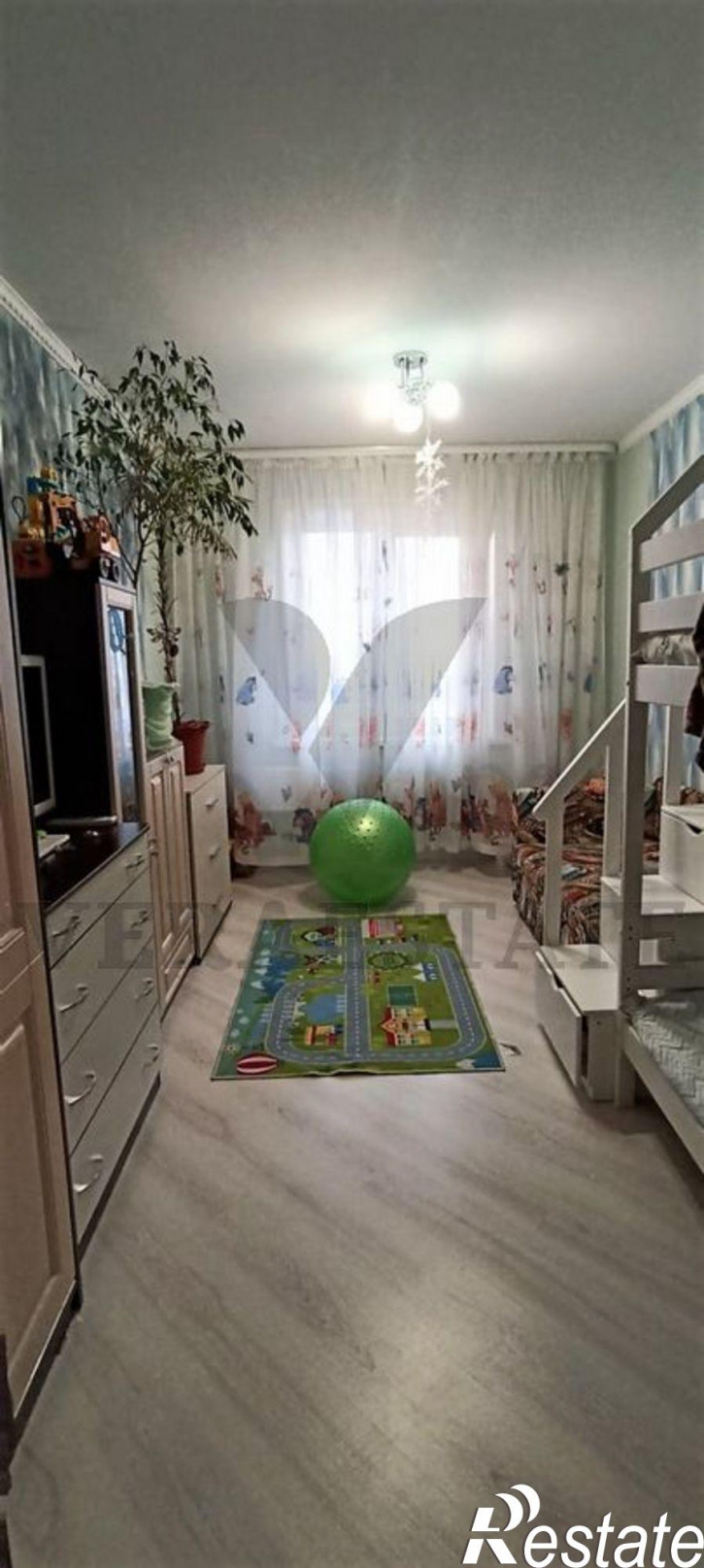3-комн квартира ул. Тамбовская,43