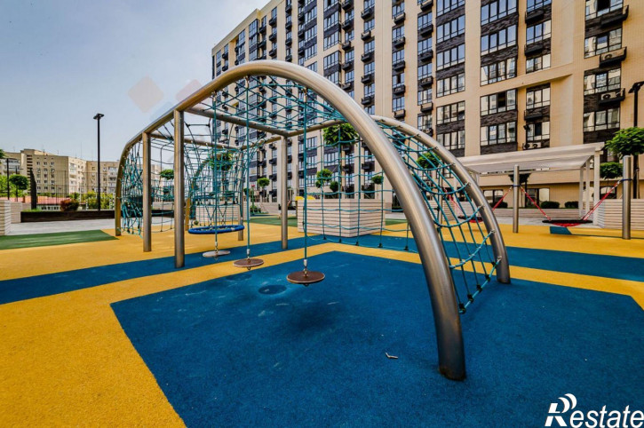 2-комн квартира Гаврилова ул, 88