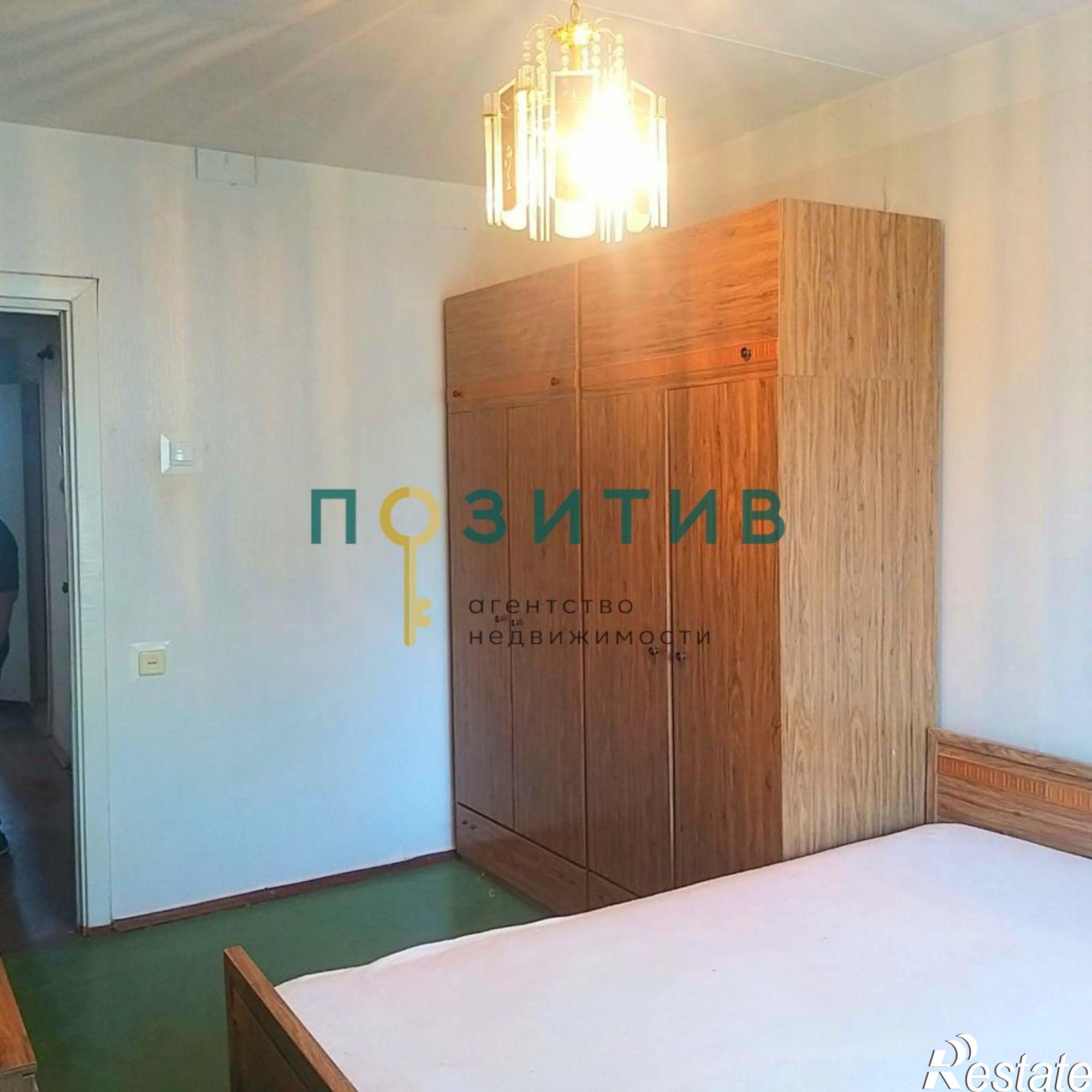 Купить квартиру за 10 000 000 рублей на Крайнего ул, 4