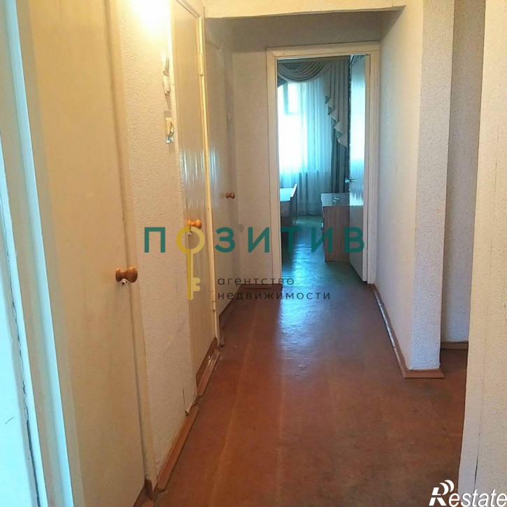 4-комн квартира Крайнего ул, 4