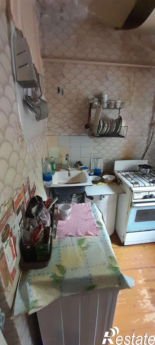 Продажа 3-комн квартиры 1-й квартал, 10