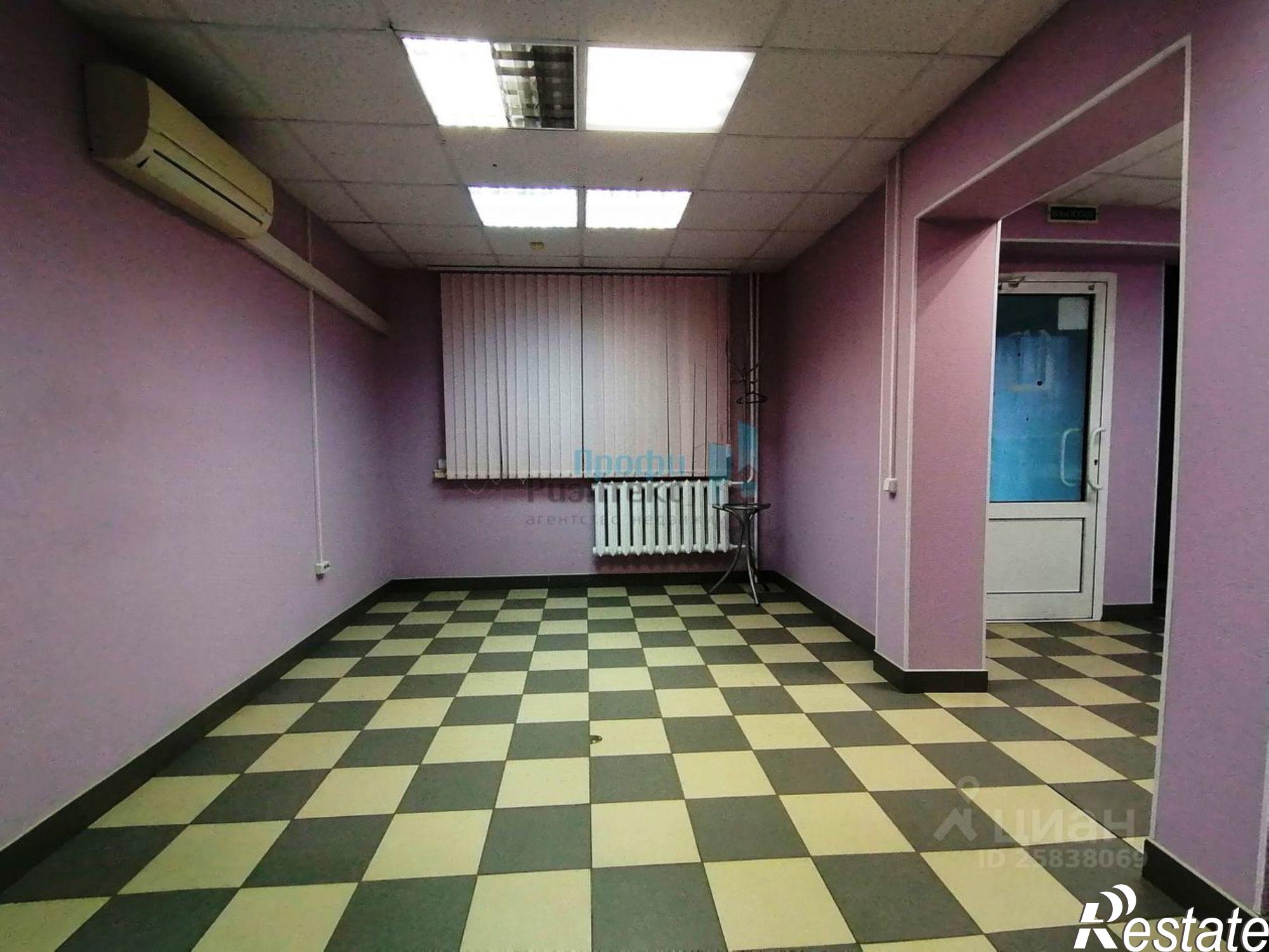 Купить офис, помещение под офис за 5 800 030 рублей на улица Карла Маркса, 6