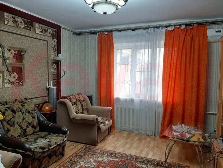 4-комн квартира Промышленная ул.