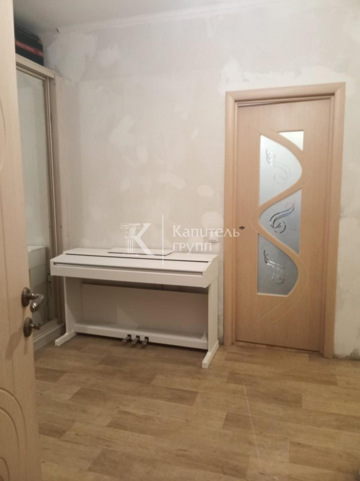3-комн квартира ул Монтажников, 55