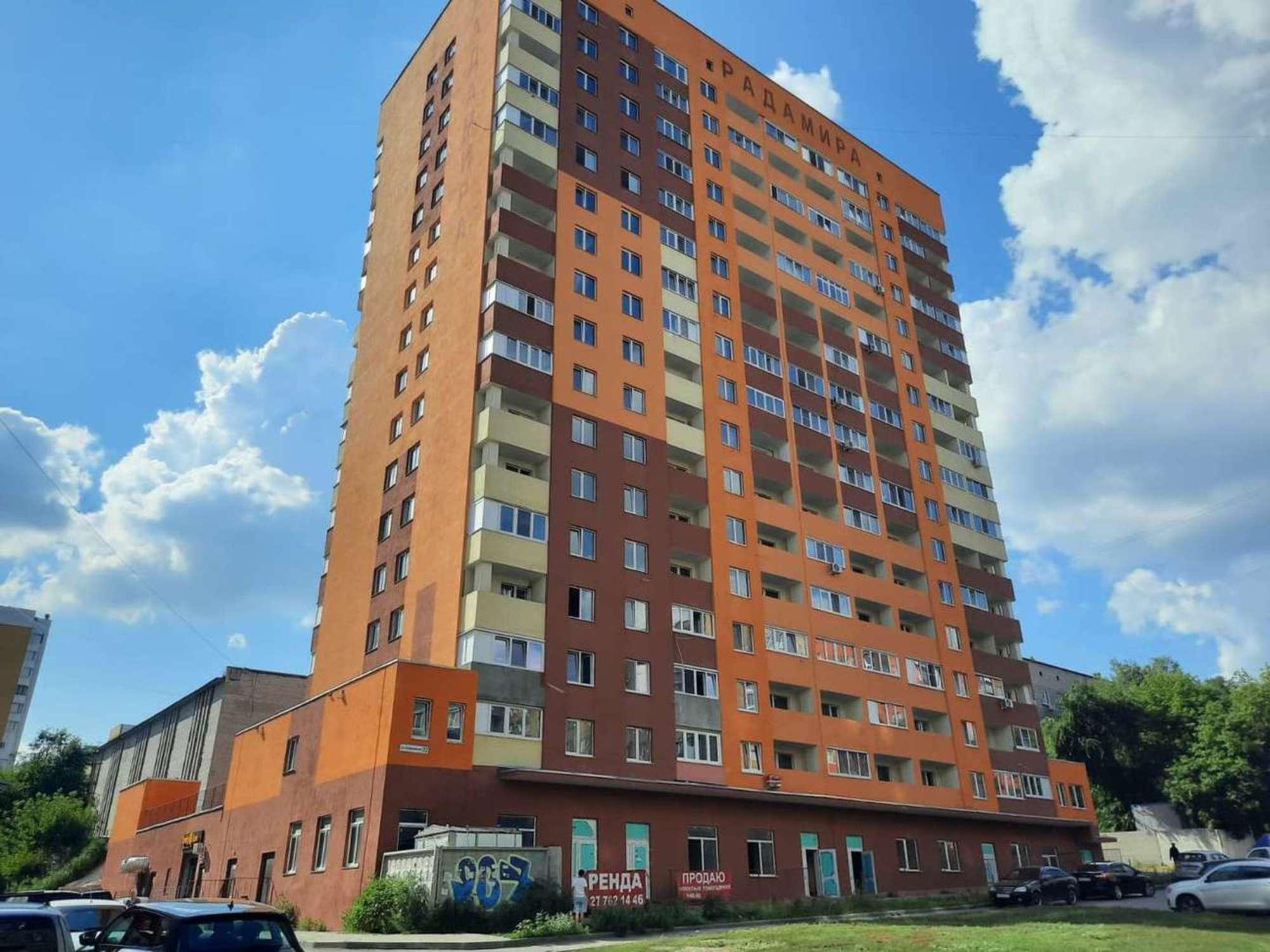 Купить торговое помещение за 12 200 000 рублей на Запорожская улица, 22