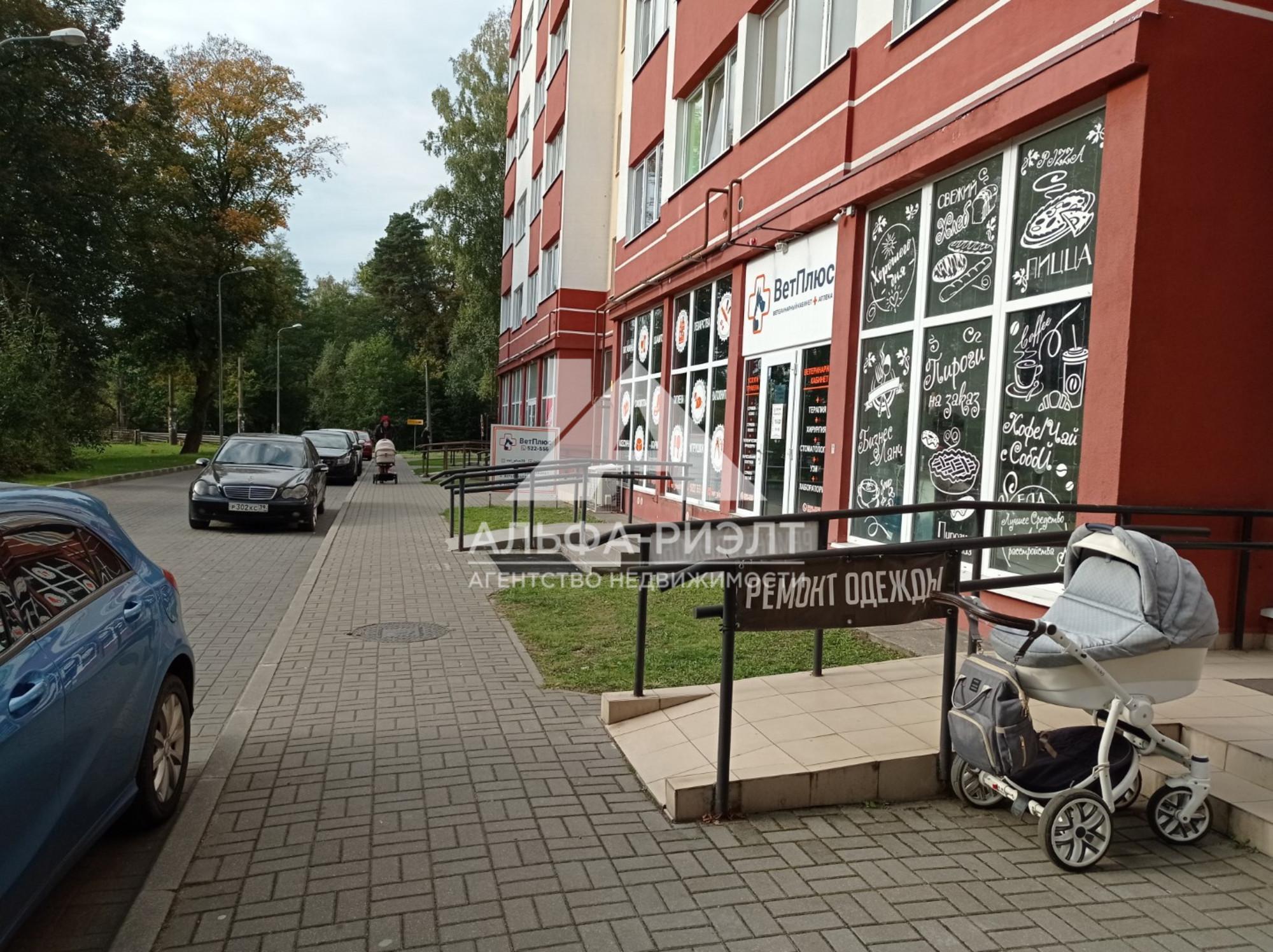 Сдать торговое помещение за 45 000 рублей на Карташева ул., 48