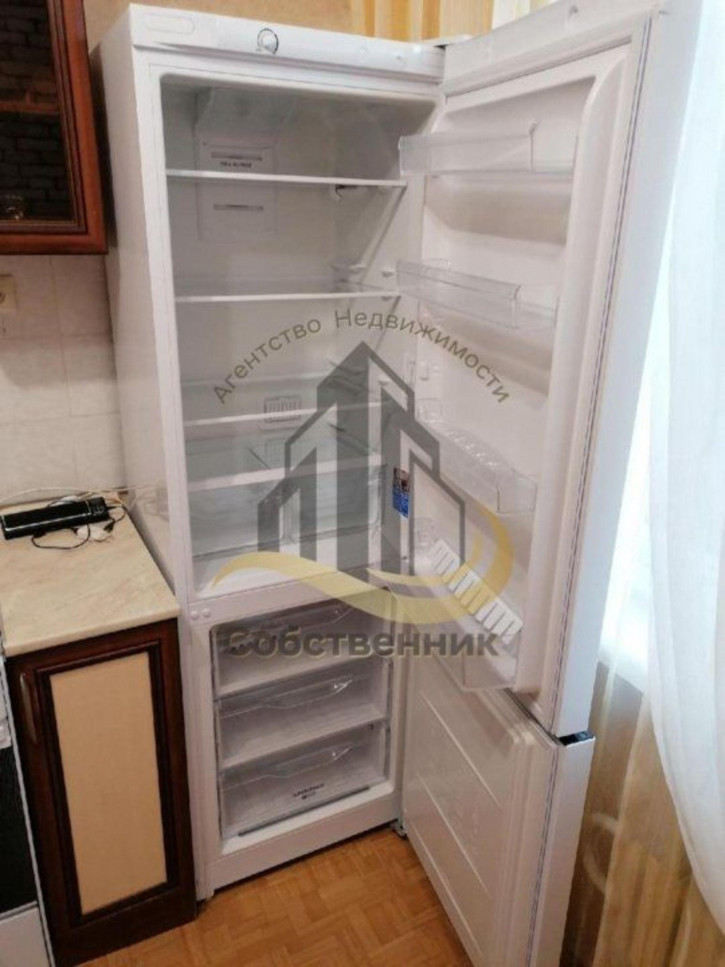 2-комн квартира Зеленый Лог мкр, 1а