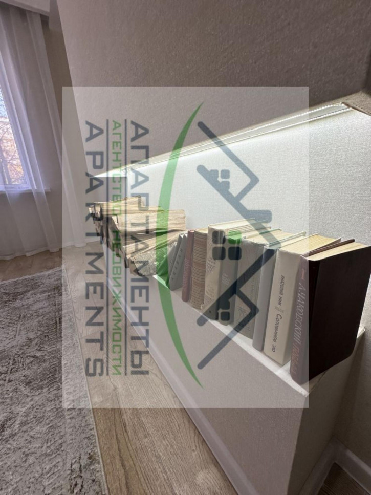 2-комн квартира Аллея Строителей ул, 8