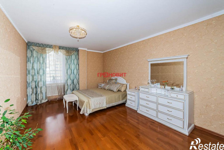 3-комн квартира Галущака, 11