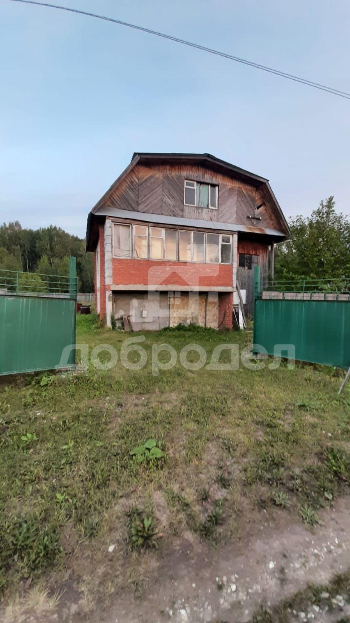 Купить дачу, дом, коттедж за 1 900 000 рублей на улица Строителей, 12