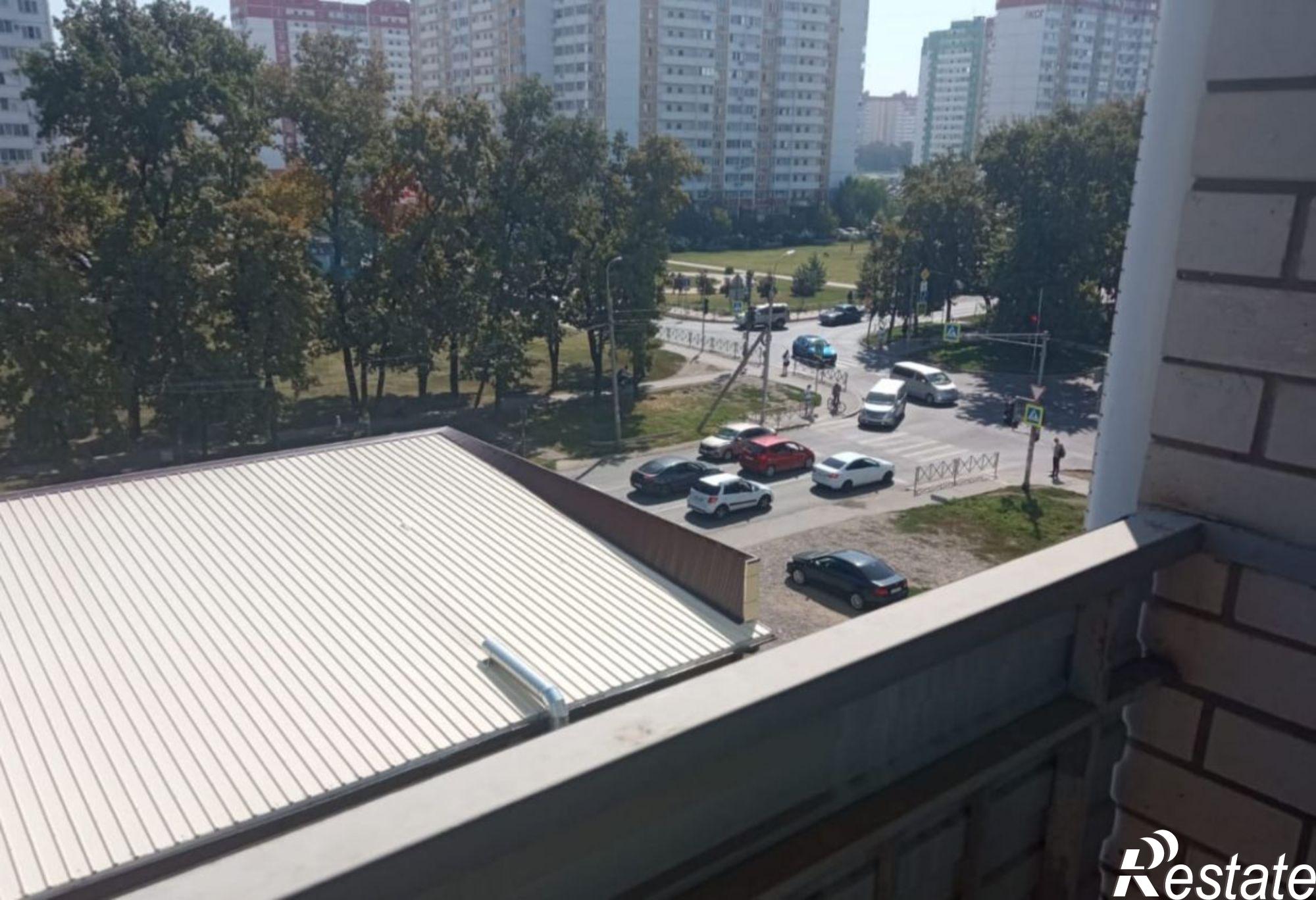 Купить квартиру за 4 200 000 рублей на Черкасская ул, 123