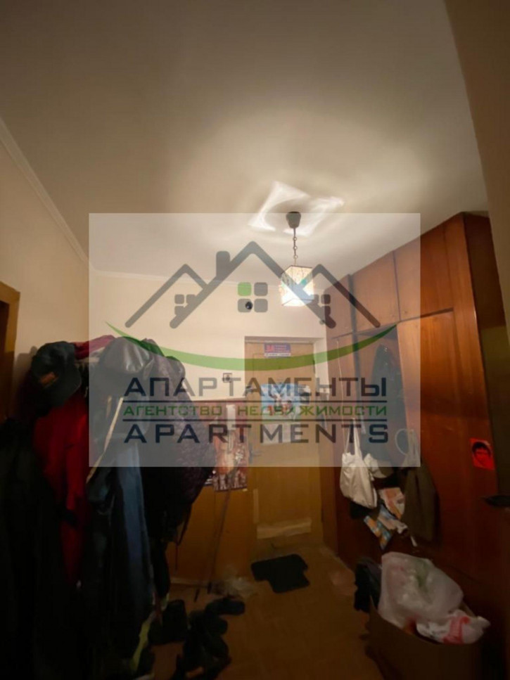 3-комн квартира Грибоедова ул, 27