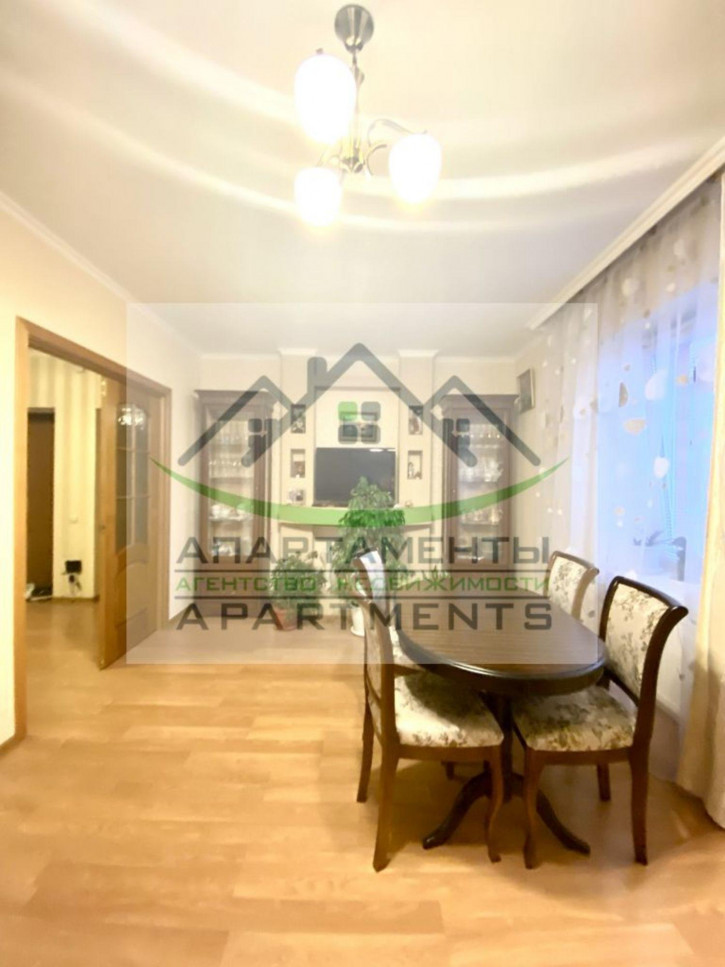 2-комн квартира Нежнова ул, 67к2