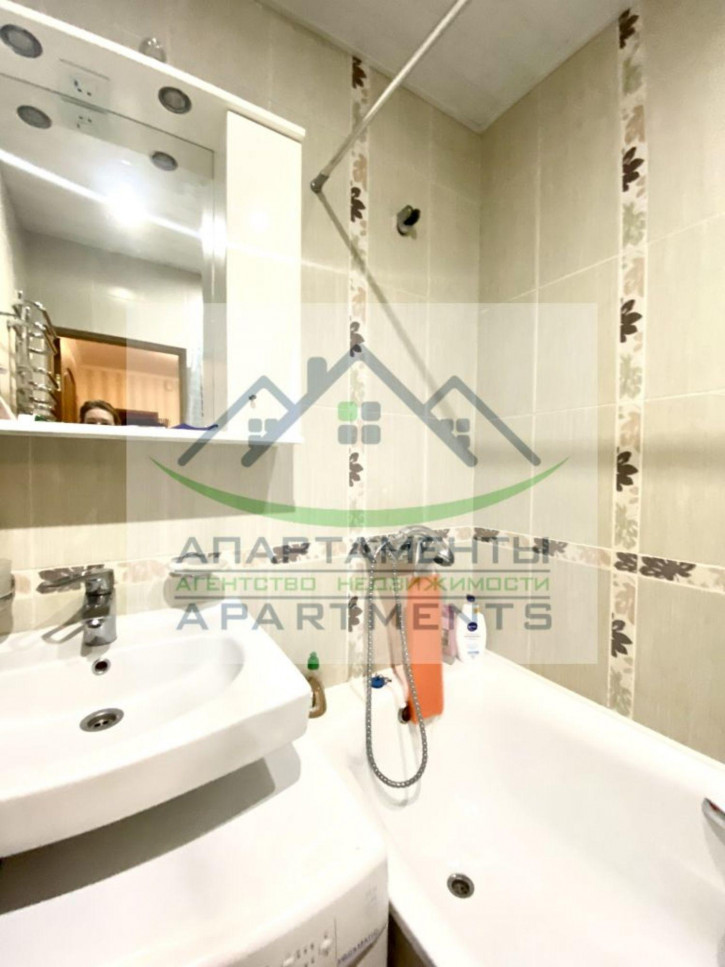 2-комн квартира Нежнова ул, 67к2