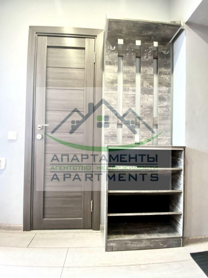 1-комн квартира Калинина ул, 204