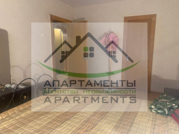 3-комн квартира Калинина ул