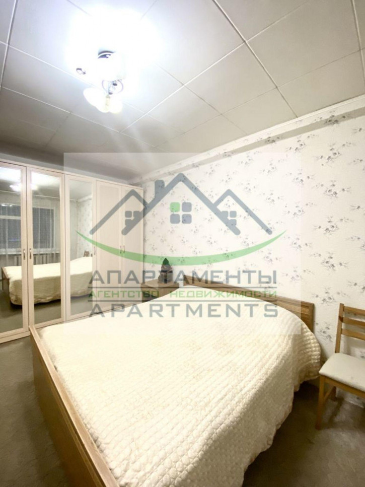 3-комн квартира Калинина пр-кт, 2к2