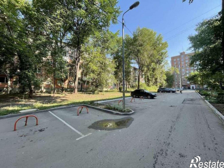 3-комн квартира Кирова проспект, 204