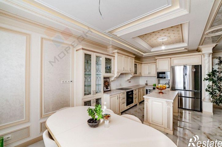 4-комн квартира Дальняя ул, 8к1