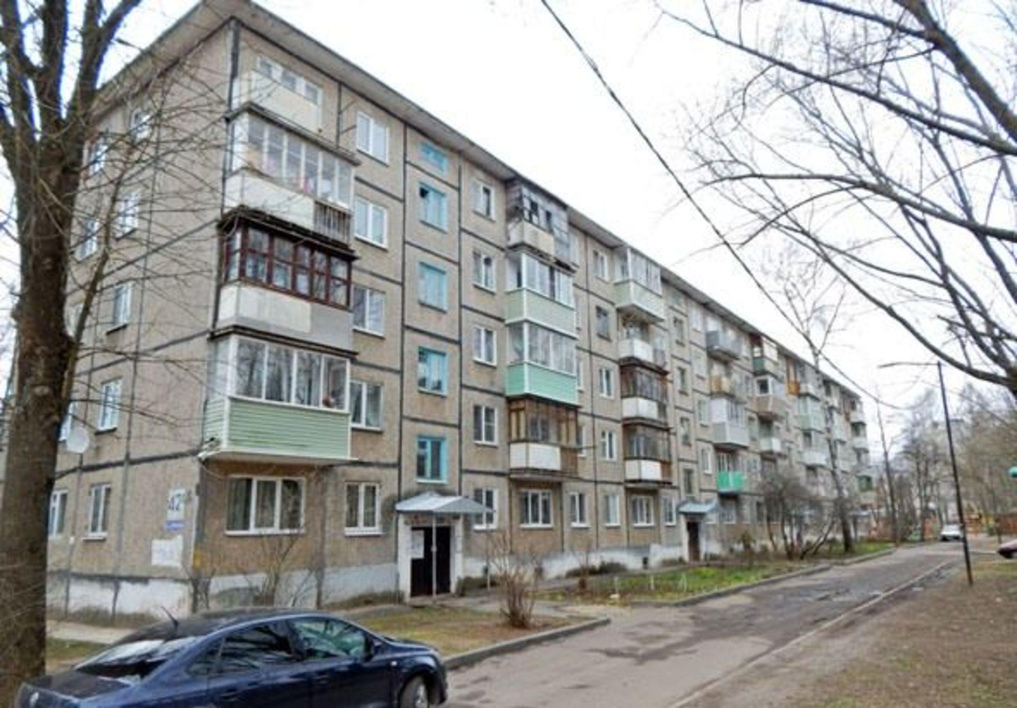 Сдать квартиру за 13 000 рублей на Строителей пр-кт, 42А