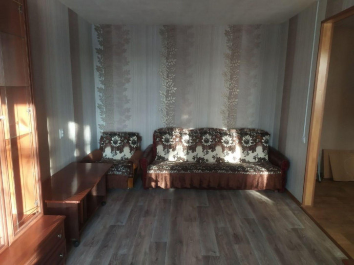 2-комн квартира Строителей пр-кт, 42А