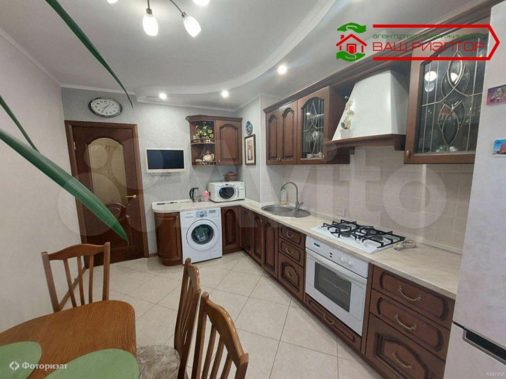 3-комн квартира Рябиновская ул, 8