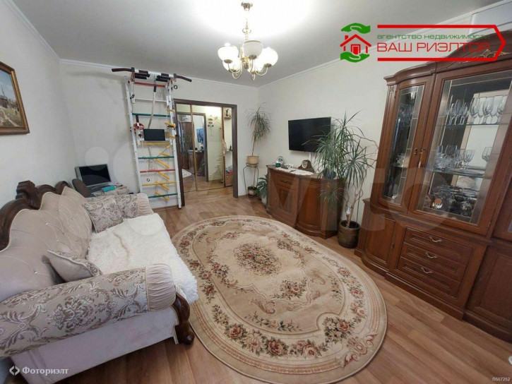 3-комн квартира Рябиновская ул, 8