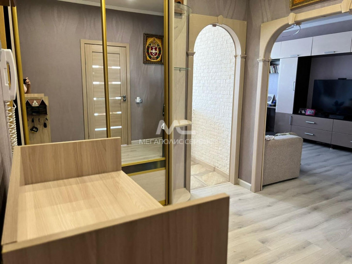 3-комн квартира Рылеева ул, 82