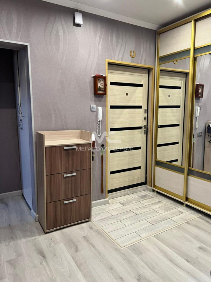 3-комн квартира Рылеева ул, 82