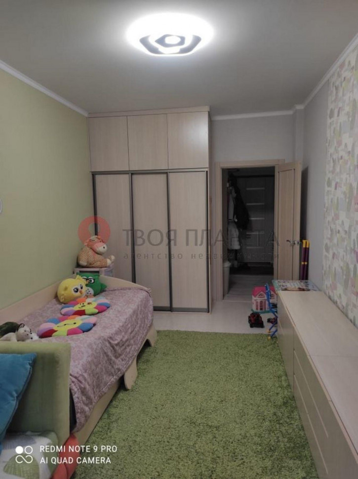 3-комн квартира ул. Плановая,52