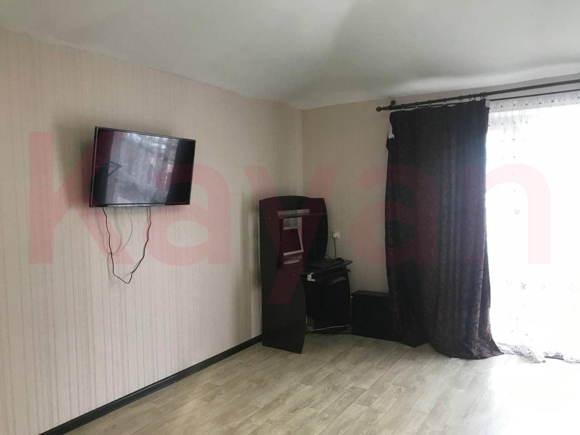 Купить дачу, дом, коттедж за 21 000 000 рублей на Волнухина ул.