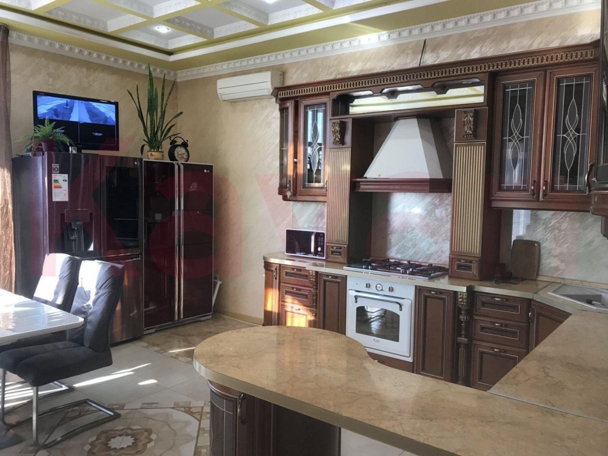 Купить дачу, дом, коттедж за 59 500 000 рублей на Верхняя ул.