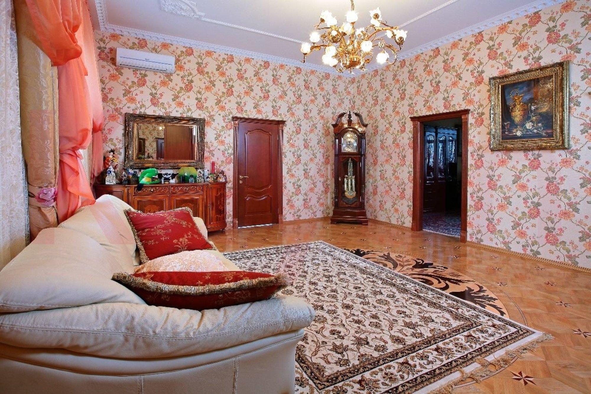 Купить дачу, дом, коттедж за 79 000 000 рублей на Нахимова ул.