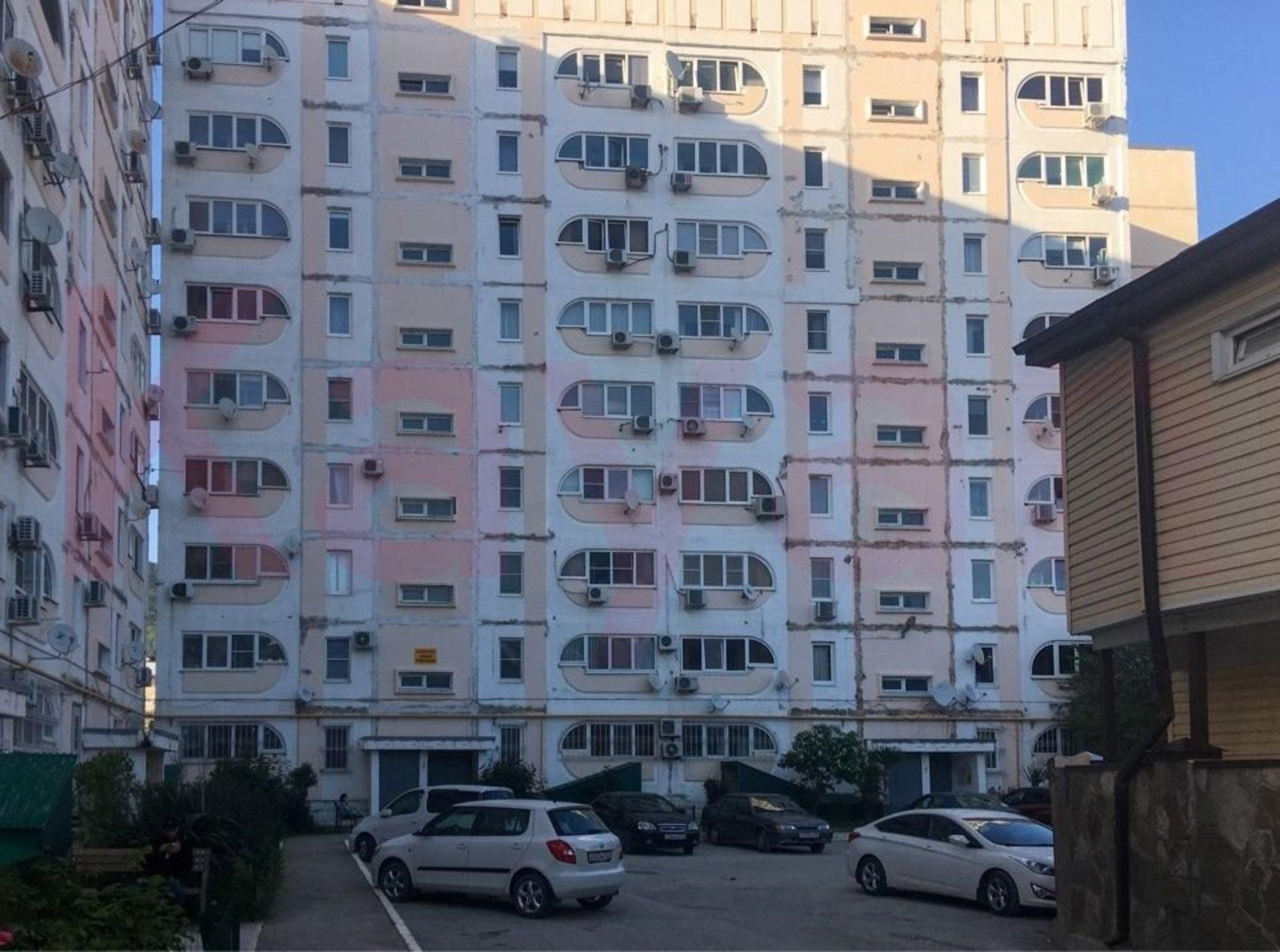 Купить квартиру за 10 000 000 рублей на Островского ул.