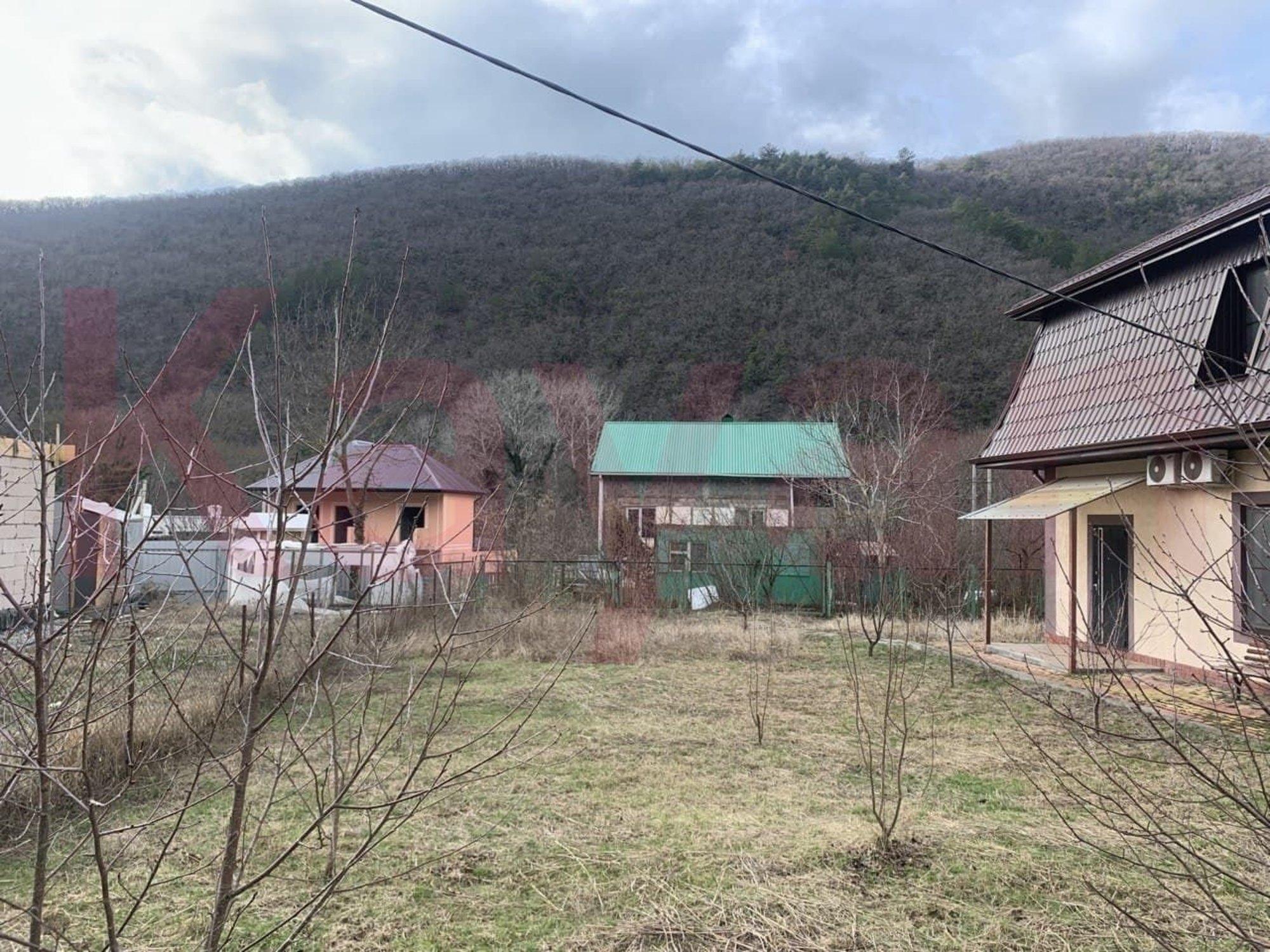 Купить дачу, дом, коттедж за 13 500 000 рублей на Геленджик