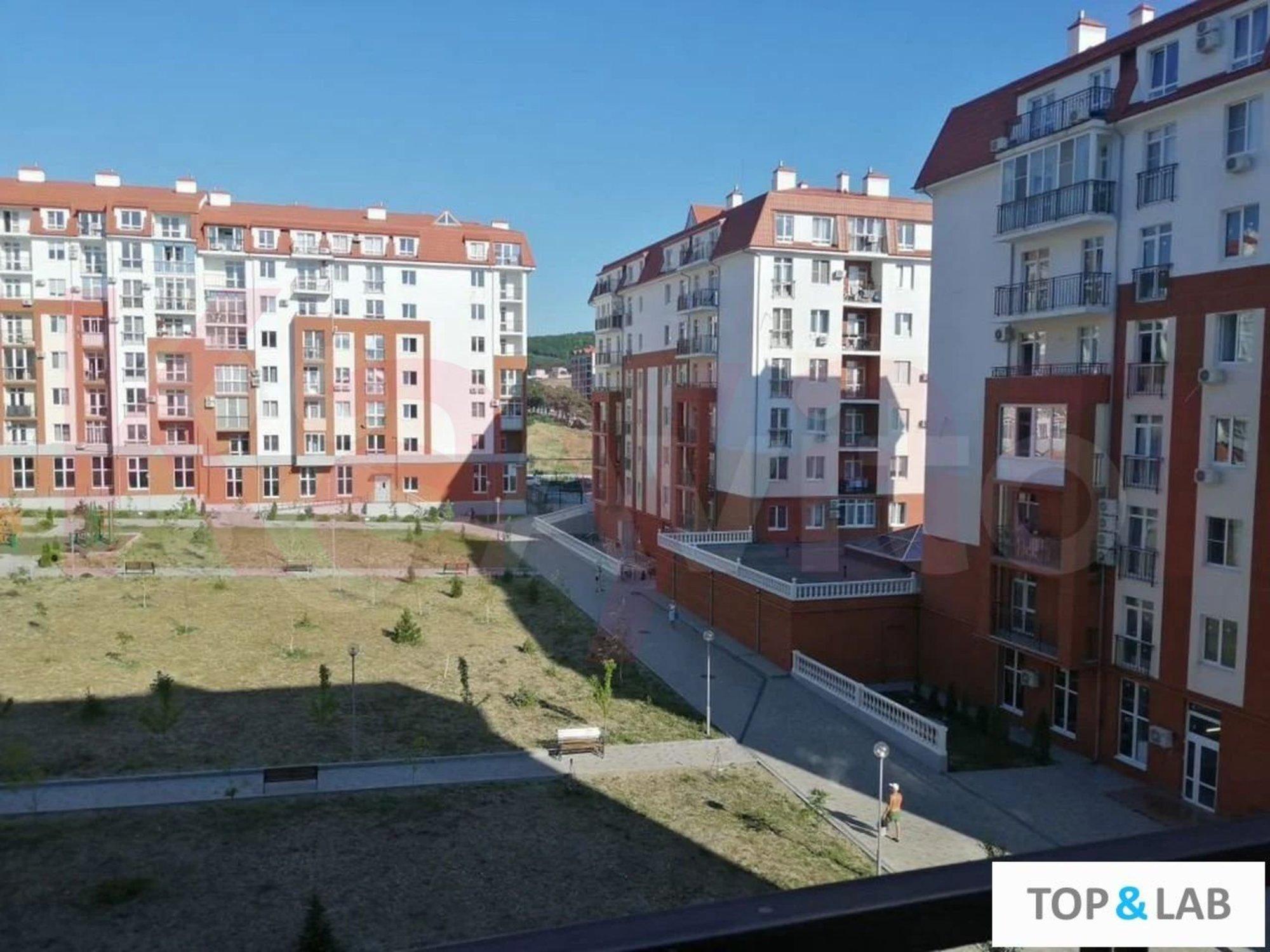 Купить квартиру за 11 000 000 рублей на Олега Анофриева ул.