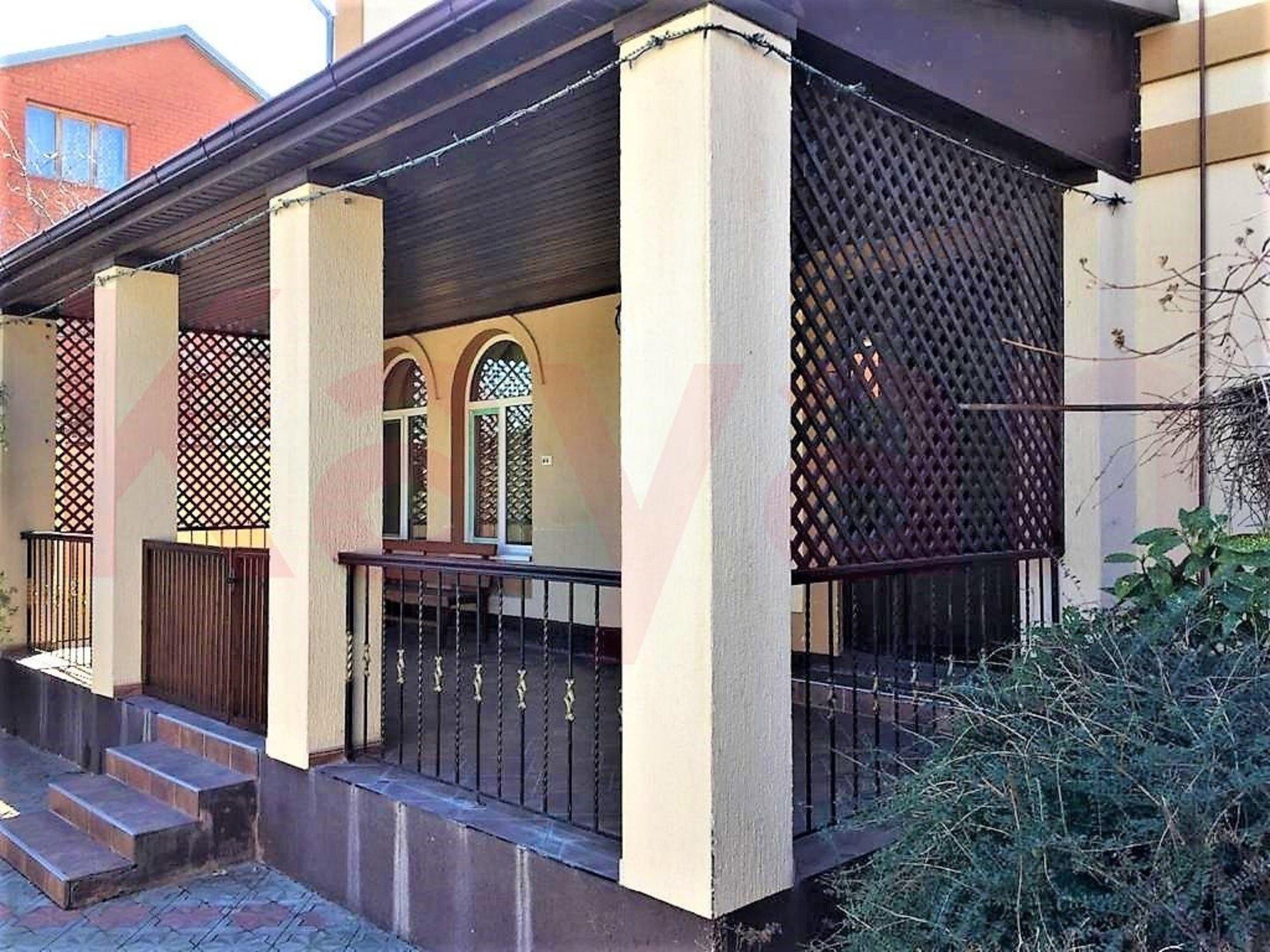Купить дачу, дом, коттедж за 20 000 000 рублей на Фабричная ул.