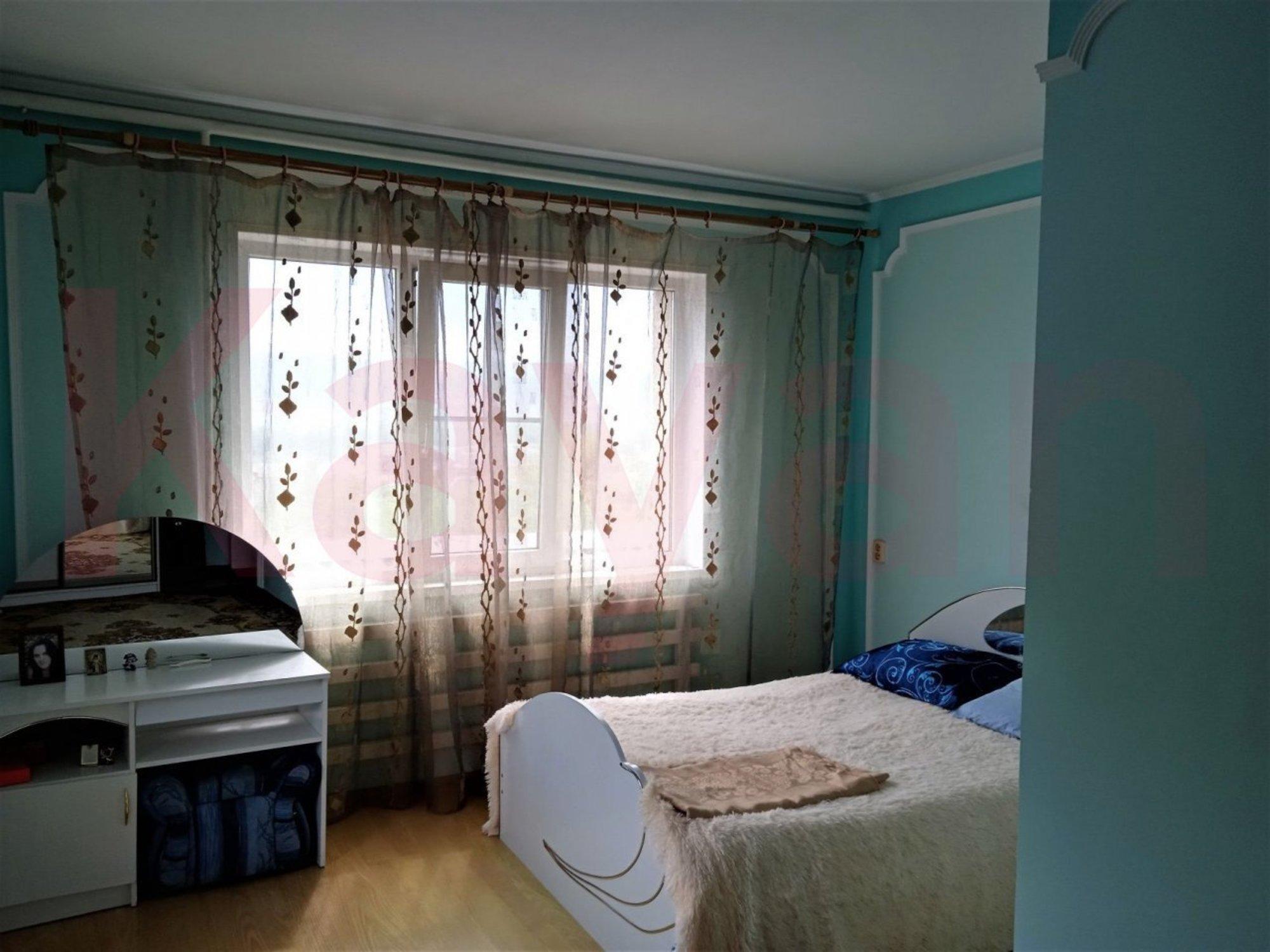 Купить дачу, дом, коттедж за 15 000 000 рублей на Островского ул.