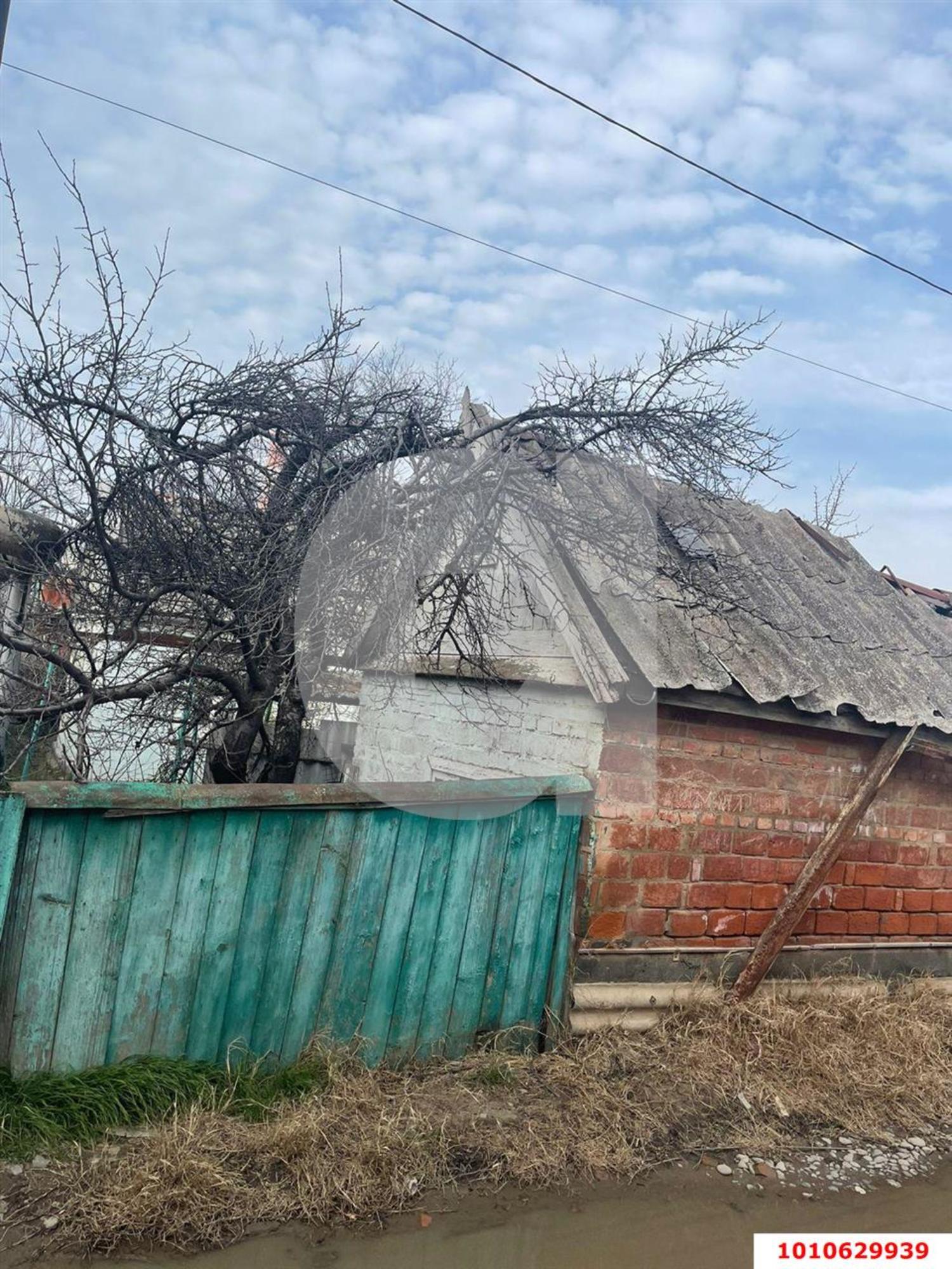 Купить дачу, дом, коттедж за 7 500 000 рублей на 2-й Воронежский, 17