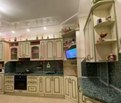 2-комн, 74кв м, этаж 6/9 Островского ул.