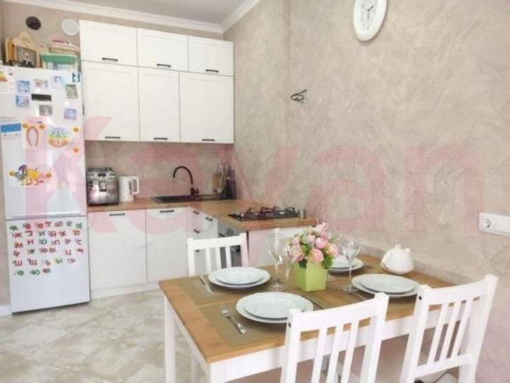2-комн квартира Суворова ул.