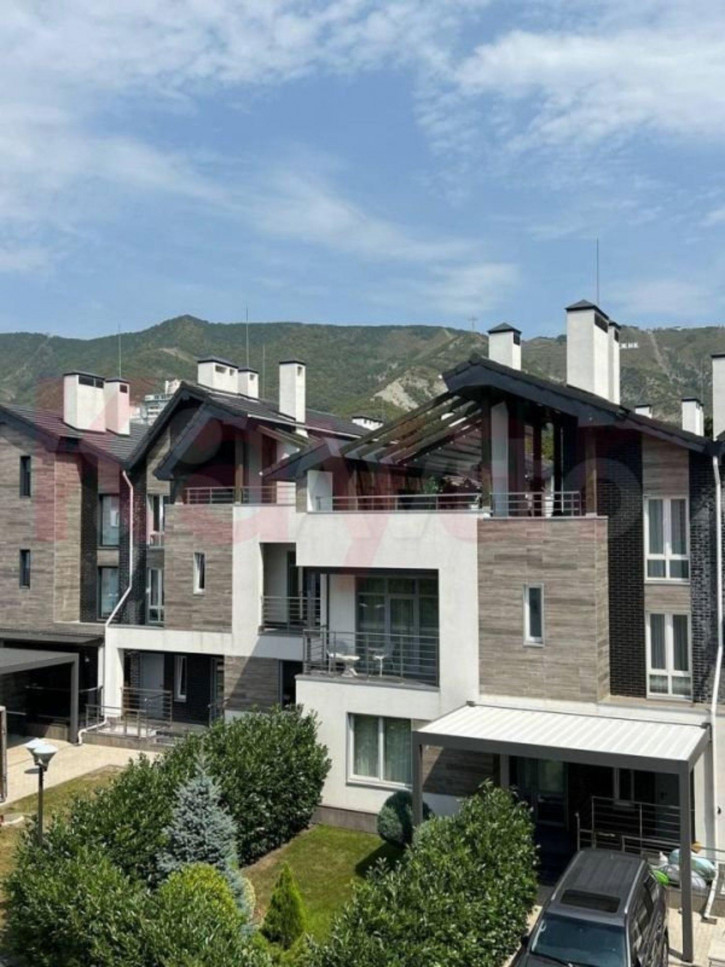3-комн квартира Луначарского ул.