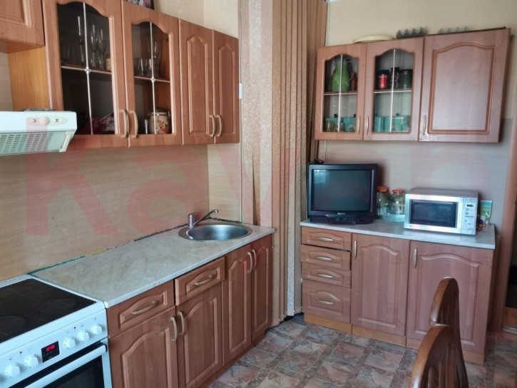 2-комн квартира Героев Десантников ул.